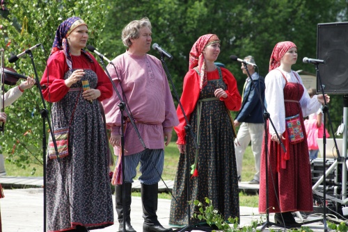 Municipal Folk Song Ensemble "Radunitsa"