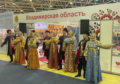 XXX Выставка-ярмарка народных художественных промыслов России «Ладья. Зимняя сказка-2021» открылась в Москве