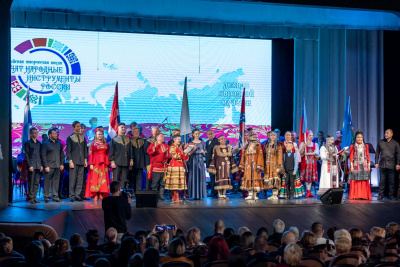 «Владимирские рожечники» выступили в Магадане в рамках Декады народной музыки