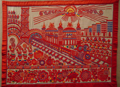Во Владимире работает выставка, посвящённая мстёрской вышивке за последние 100 лет